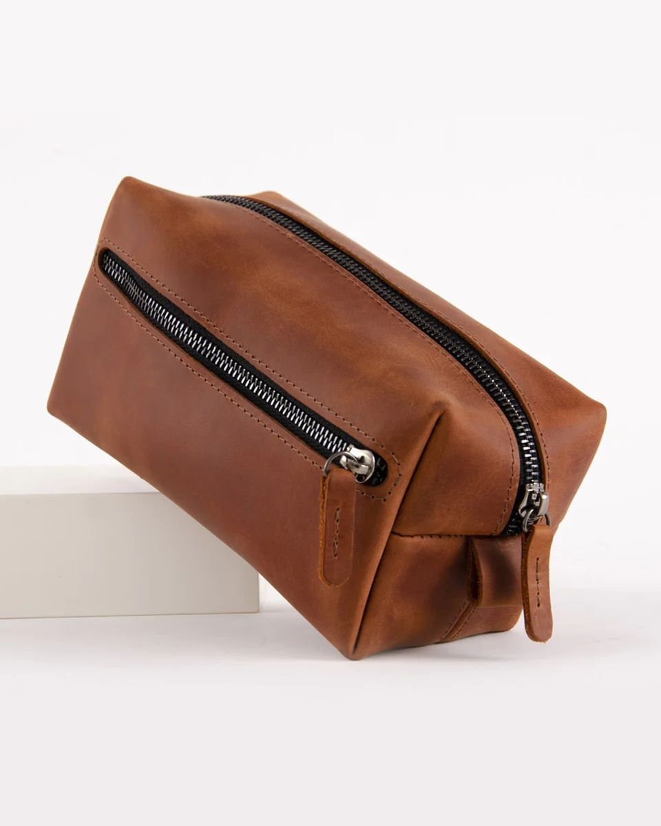 Leather Dopp Kit Engraved | Addstyleco