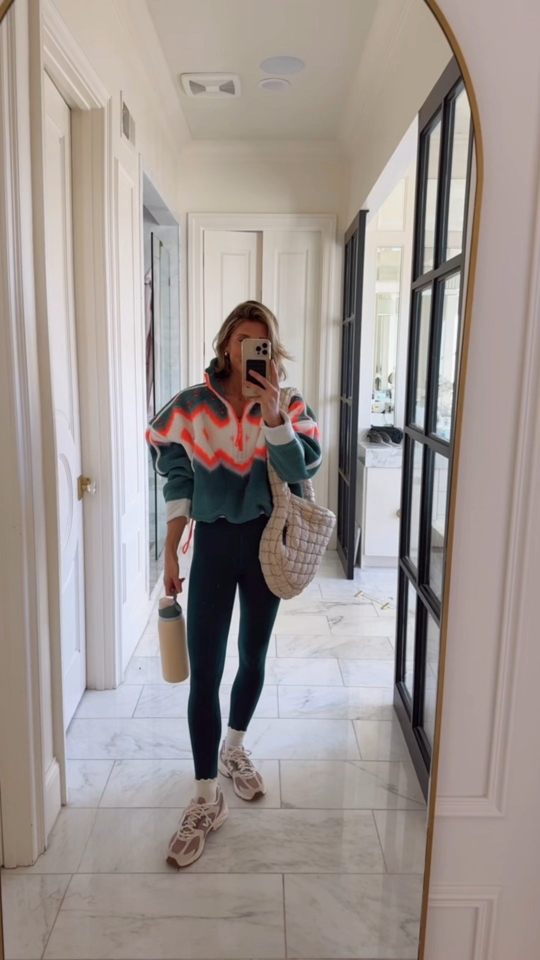 Today's drop off fit. I'm wearing size smalll