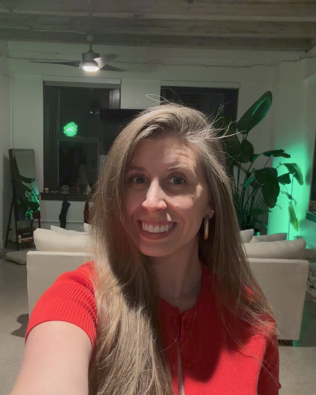 Feelin’ festive in red ❤️🎄✨🎁

#anthropologie #freepeople #converse 

#LTKootd #LTKgrwm #LTKHoliday