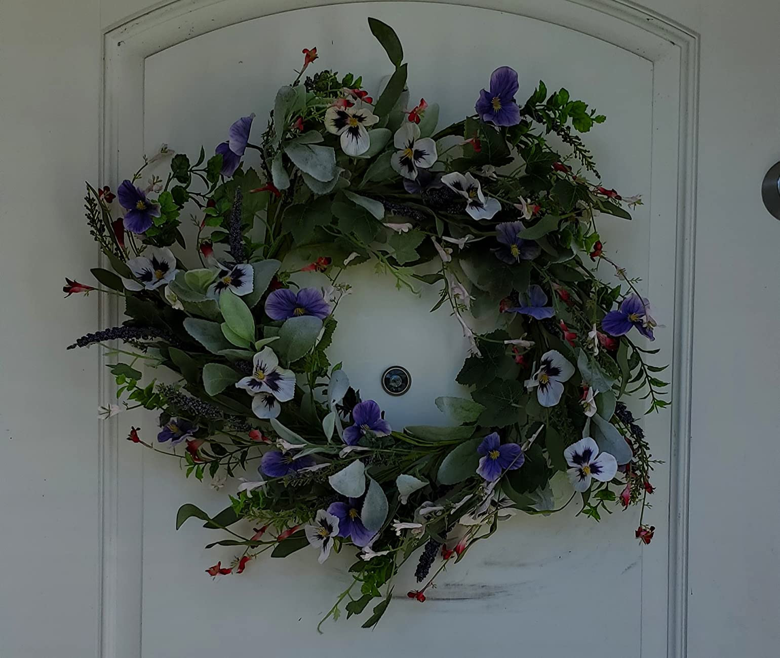 WreathDream 20'' Fall Wreath Autumn Wreath for Front Door with Brown Magnolia Leaves and Small Po... | Amazon (US)