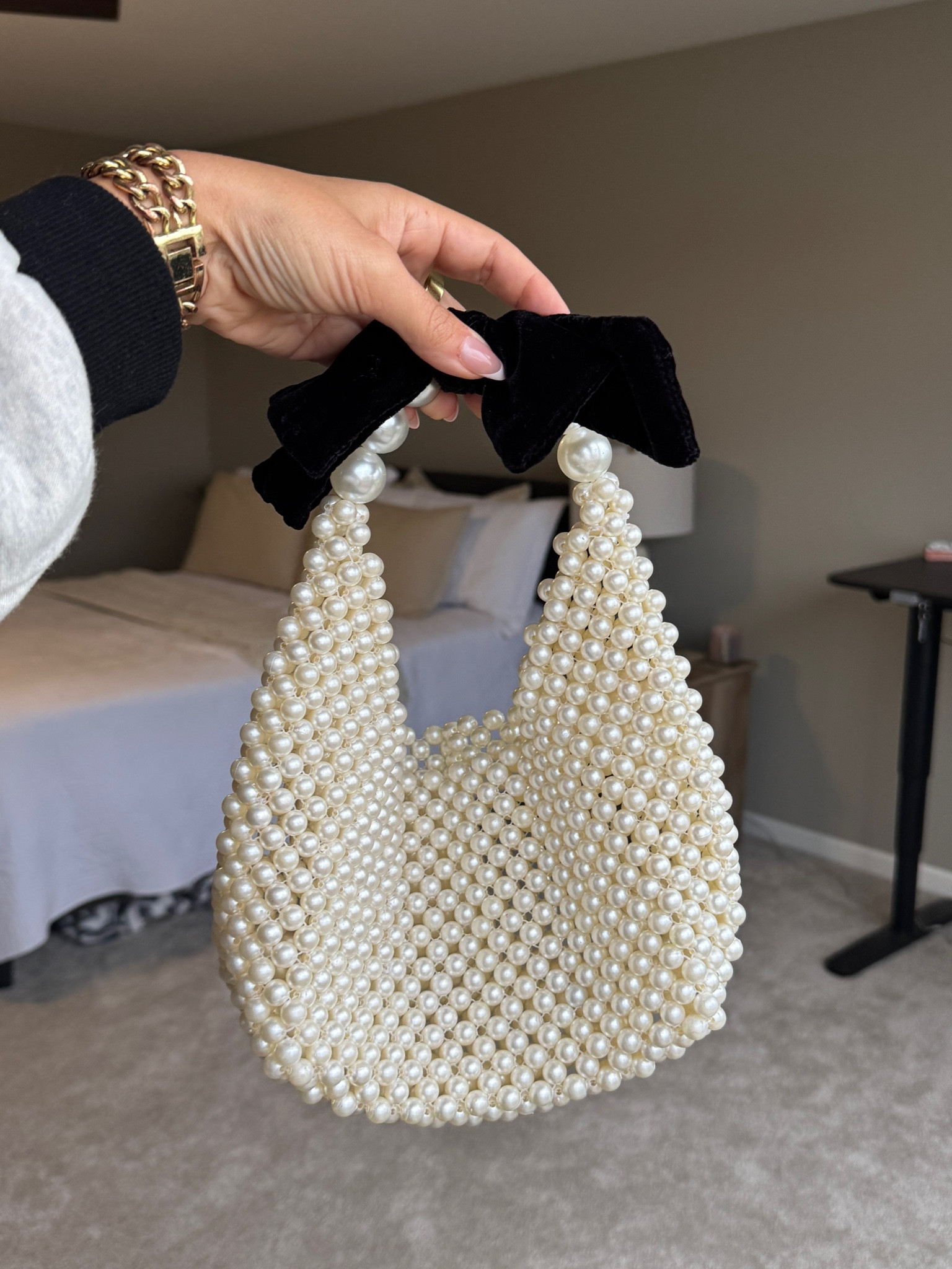 The cutest purse especially for the holidays!

#LTKSeasonal #LTKFindsUnder50 #LTKItBag