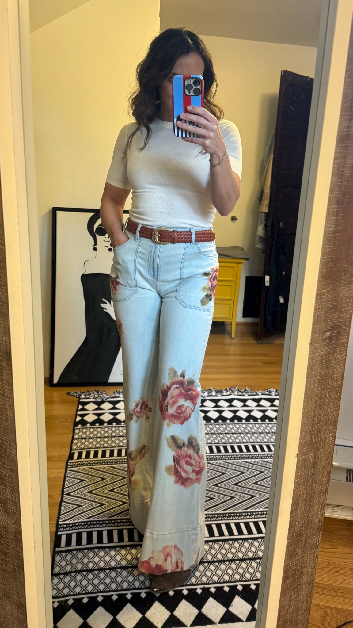 Finally got these jeans just in time for Spring. Now only if the weather would cooperate 🌸

#LTKgrwm #LTKSaleAlert #LTKootd