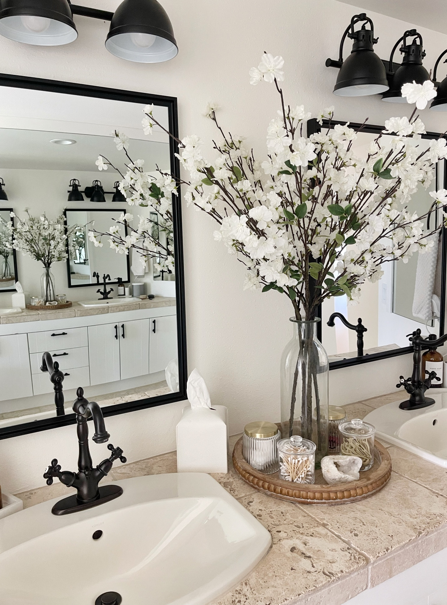 HOME \ bathroom decor with finds from
Amazon!

Prime day 

#LTKxPrimeDay #LTKhome #LTKunder50