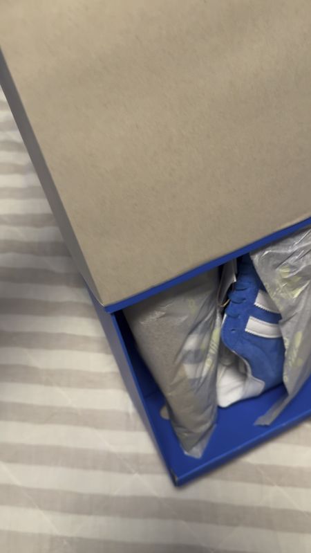 New shoes, feeling blue 💙 Adidas blue gazelle sneakers 

#LTKVideo #LTKshoecrush #LTKover40