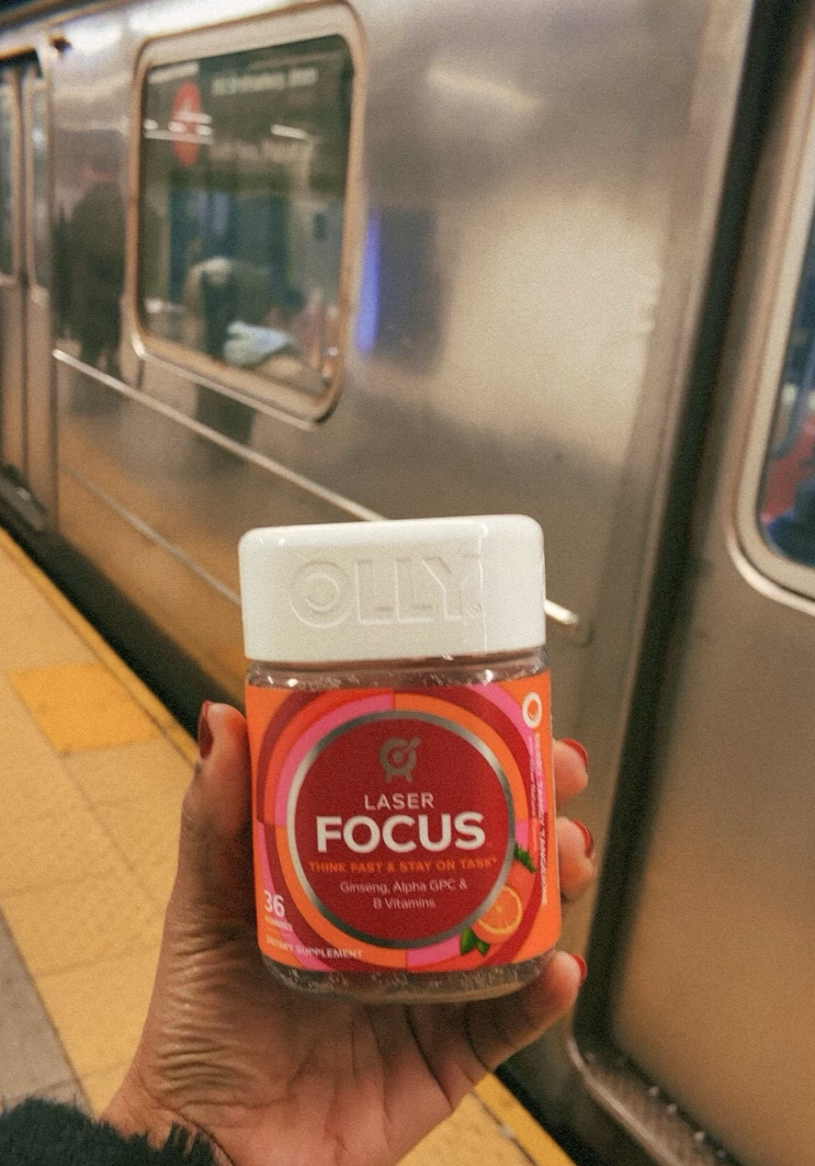 My go-to for a work filled day in NYC! 
@Target
 @ollywellnes
#Target
#TargetPartner
 #ollywellness


#LTKfindsunder50 #LTKfitness #LTKbeauty