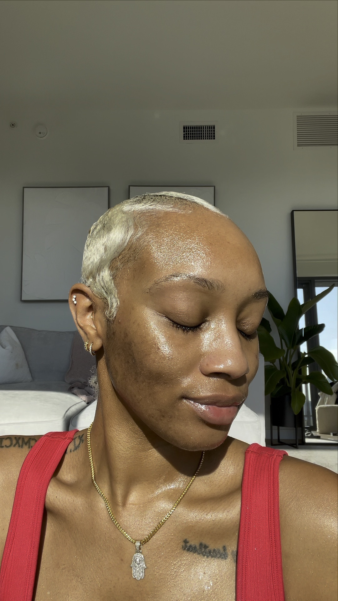 my updated 5 step skin care routine for acne prone oily skin! 🧖🏽‍♀️
i have been using these products for about 2 months now and i haven’t had a new breakout since using them! one thing i’ve learned about having oily acne prone skin, is you MUST keep it hydrated. i used to think bc my skin was so oily i needed products that were drying but the dry skin was actually causing acne.

step 1: PCA facial wash/ oily skin 
step 2: COSRX hydrium watery toner
step 3: COSRX hyaluronic acid hydra power essence
step 4: COSRX hyaluronic acid intensive cream
step 5: DERMALOGICA dynamic skin recovery spf 50 

i’m so glad to have found a new routine that is working for me right now and i wanted to share it with you just in case you’re having the same issues as me and wanted to give some new products a try. 


#skincareroutine #oilyskincareroutine #blackgirlskincareroutine #acneskincareroutine #acneskincareroutineblackgirl #blackskincareroutine #skincareroutineblackgirl #blackskincare #myskincareroutine #realisticskincare #realisticskincareroutine 

#LTKfindsunder50 #LTKVideo #LTKbeauty