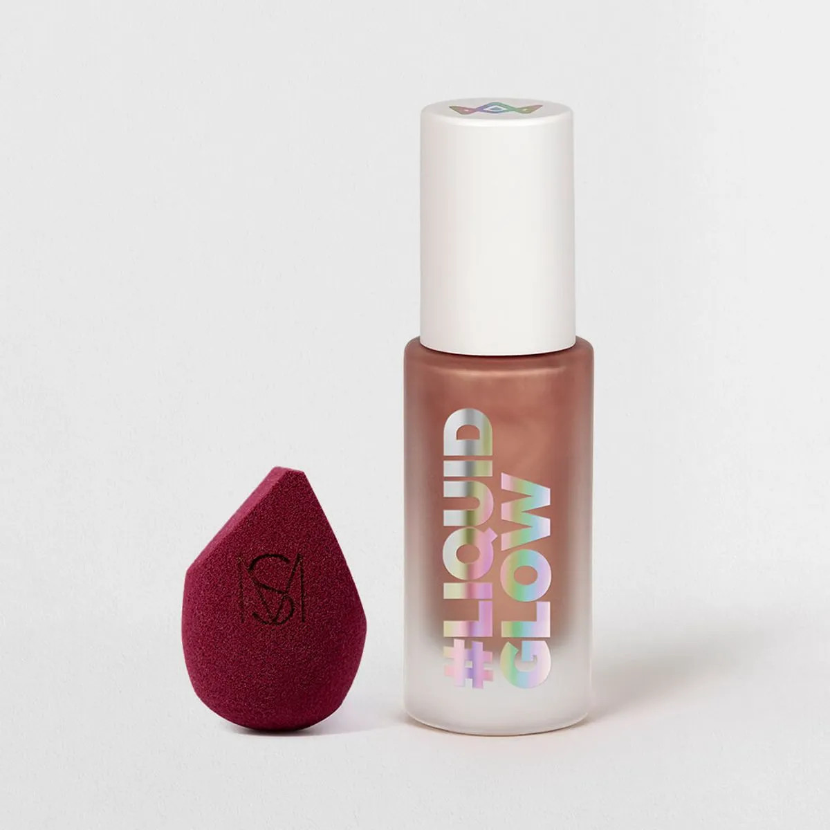 Kit Iluminador Líquido Bronze Larissa Manoela By Océane + Esponja de Maquiagem (2 Produtos) | Oceane (BR)