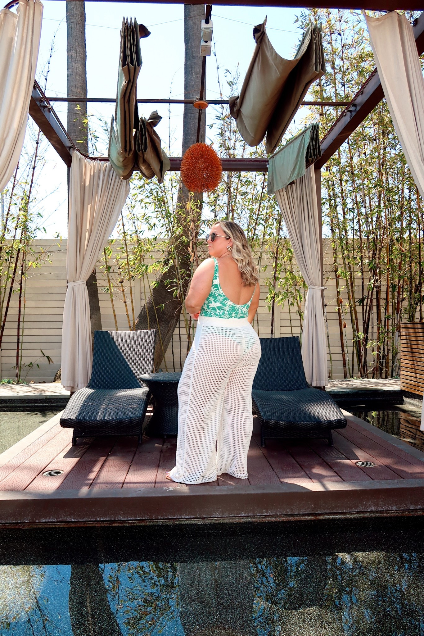 Midsize swim 
Wearing size XL in swimsuit 
Pants are old from Abercrombie but linking similar styles- I do the size LARGE PETITE 

Spring break style, resort wear, travel style, beach style, pool style, swimsuit season, swim style, swimsuit, swim coverup, vacation style

#LTKTravel #LTKSwim #LTKMidsize