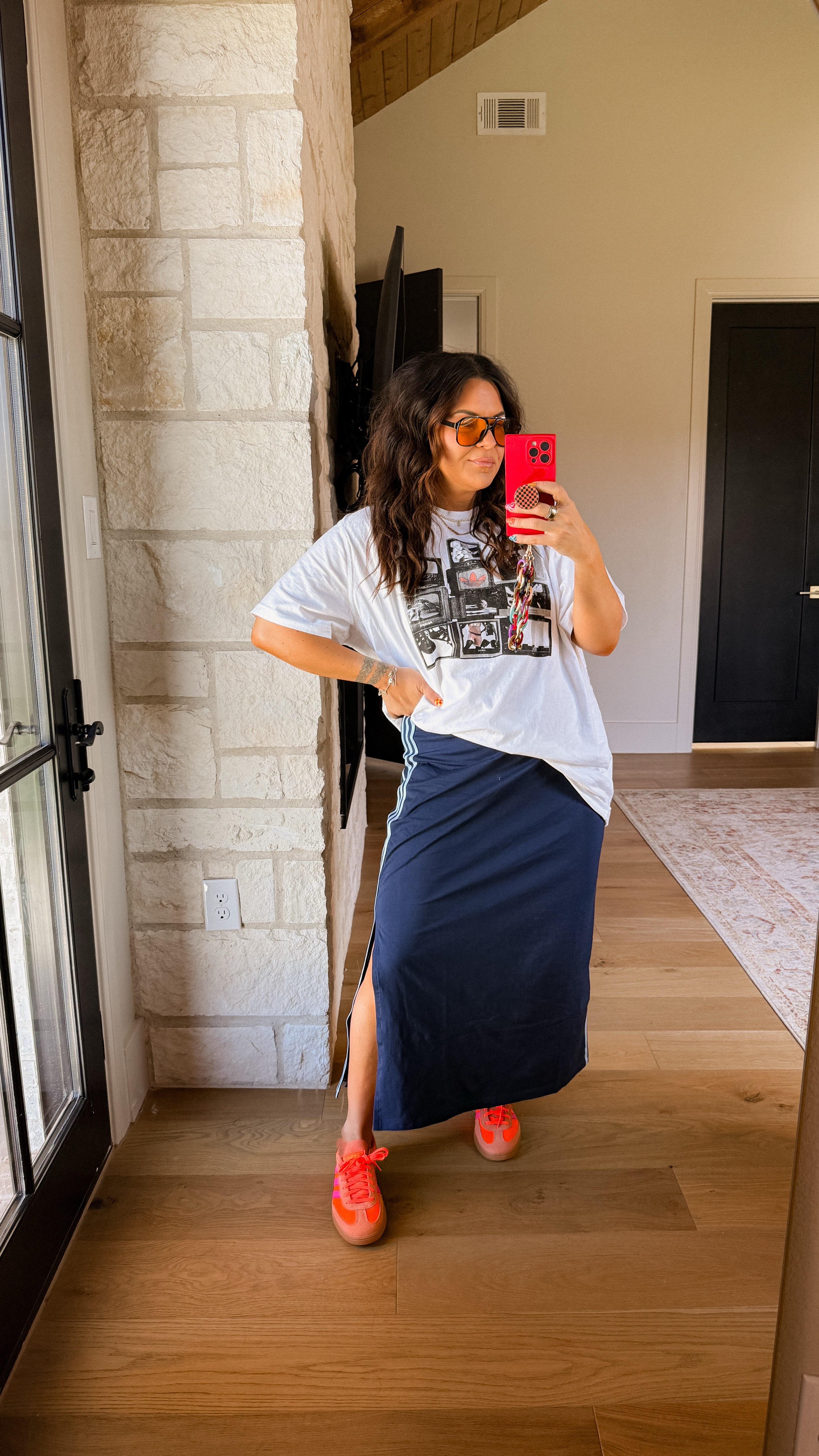 A little dress + tee!
Linked the tuck it band I use to tuck my tee’s over dresses too!
Tee: XXL
Dress: XL
TUCK IT: large


#LTKMidsize #LTKStyleTip #LTKFindsUnder50