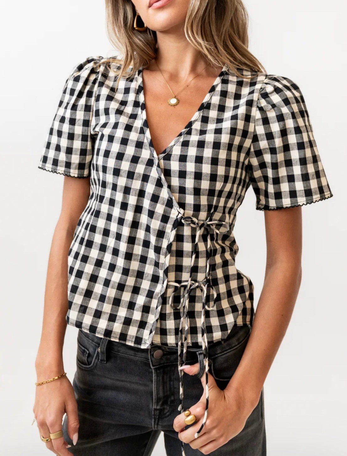 Love this top!!

#LTKGiftGuide #LTKHoliday #LTKSaleAlert