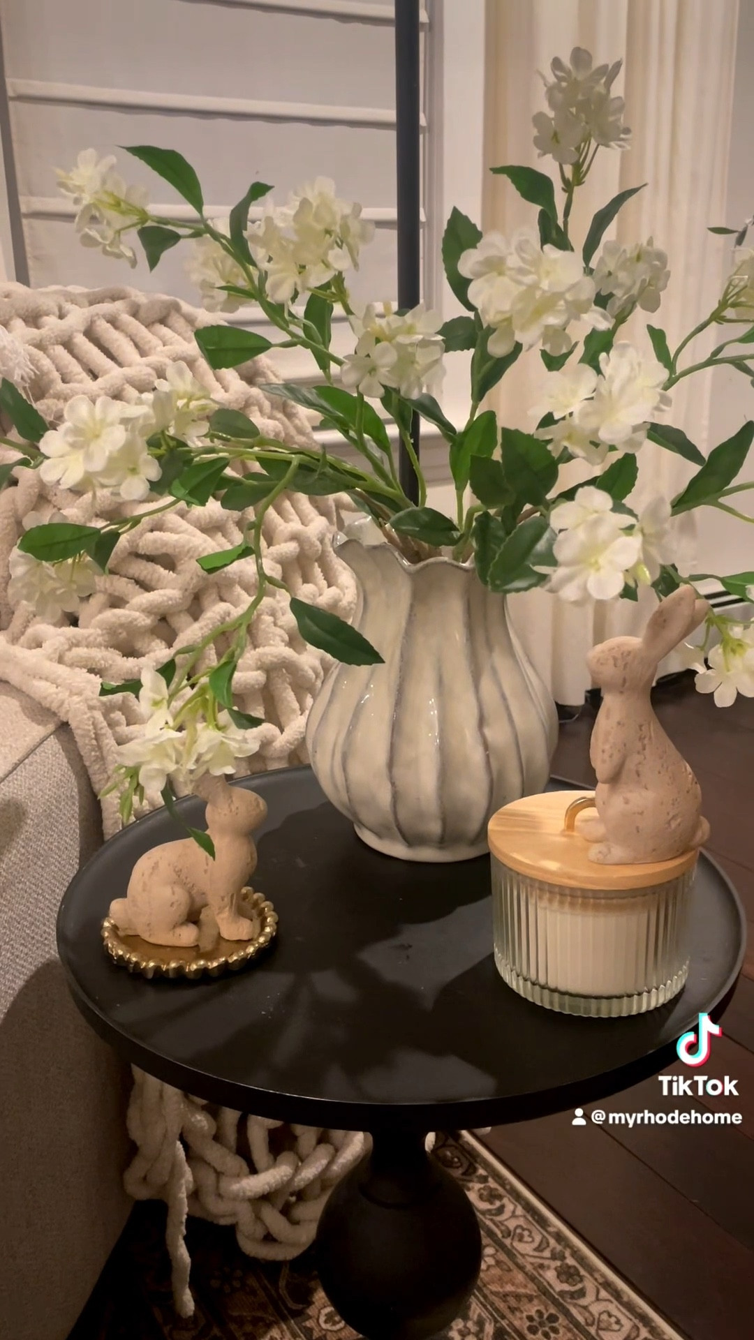 From winter to Spring in seconds Spring floral styling | realistic faux stems | easy home decor inspo

#LTKHome #LTKSpringSale #LTKSeasonal