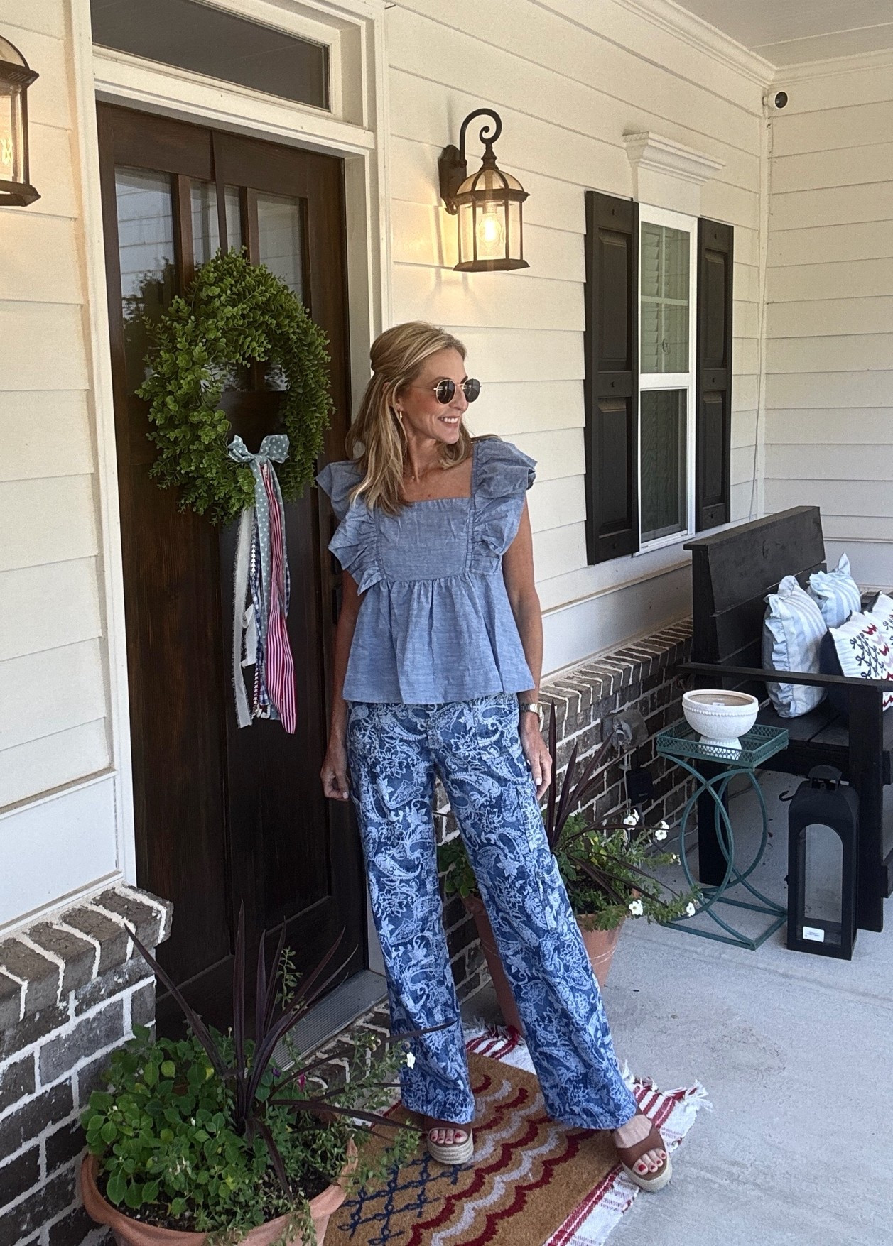These viral Walmart pants are under $20, and I found 6 tops that pair perfectly with them. Every look is affordable, easy to wear, and perfect for summer now and back-to-school later. Which top is your favorite?

Comment WALMART and I’ll send you links to every top and the viral pants!

Walmart fashion, affordable outfits, viral pants, summer outfits, teacher outfits, budget-friendly style, back-to-school outfits.