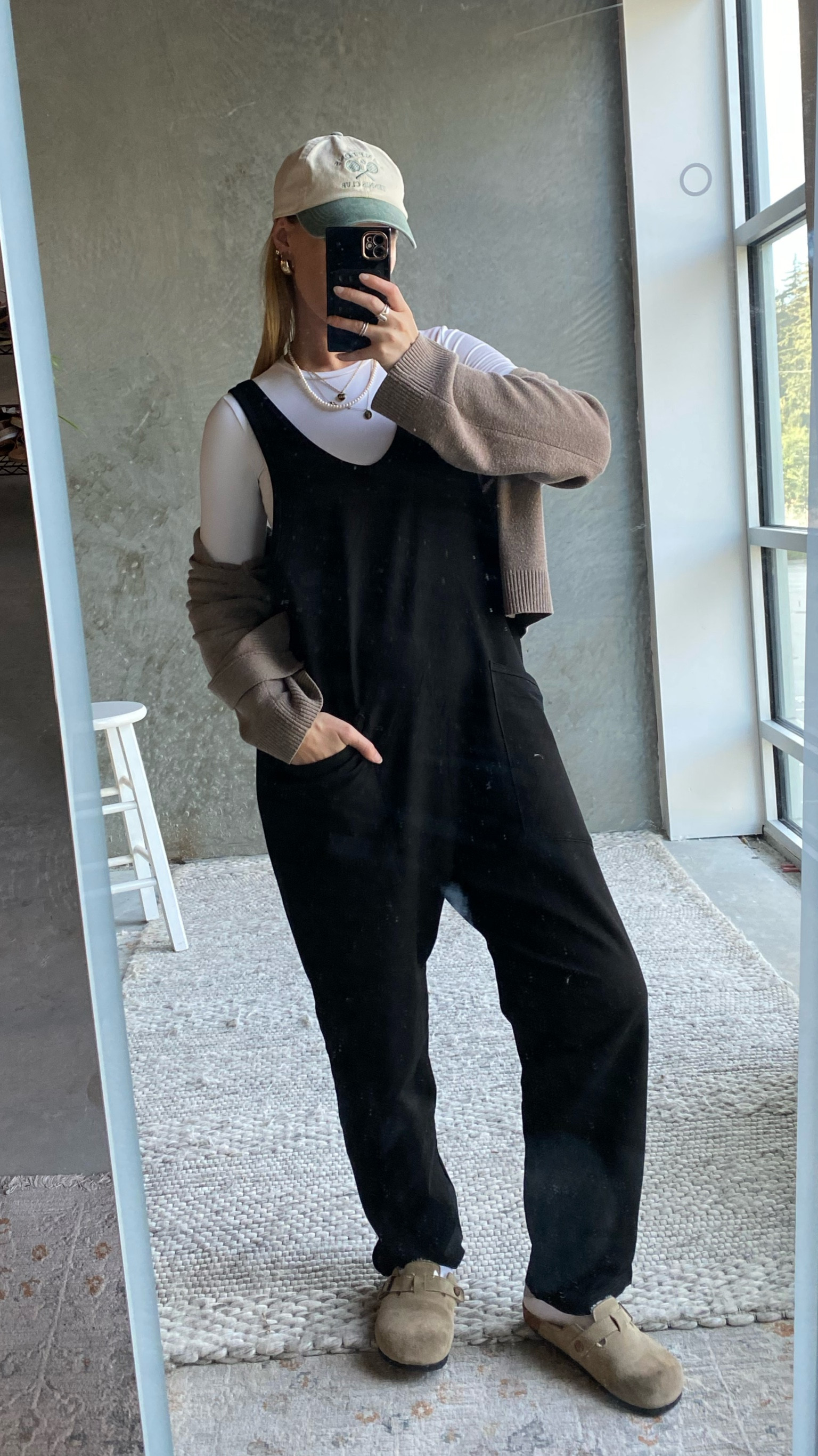 Amazon onesies jumper find!
I’m wearing it in the small 

#LTKmaternity #LTKautumn #LTKcanada