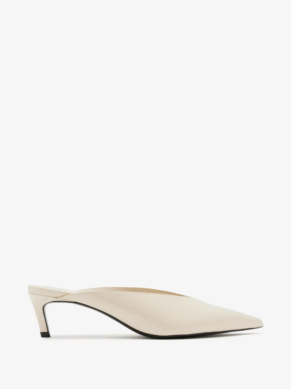 Schutz pointed-toe leather mules - White | Farfetch Global