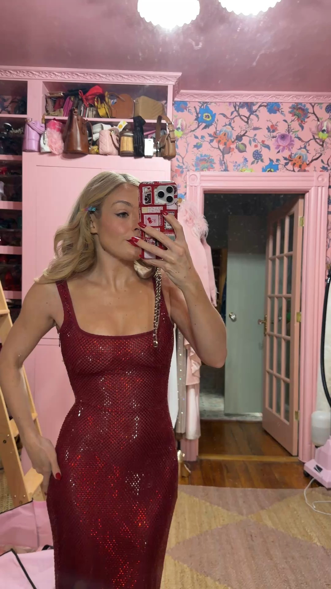 grwm for my bestie’s red hot birthday holiday bash ❤️

#LTKgrwm #LTKHoliday #LTKootd