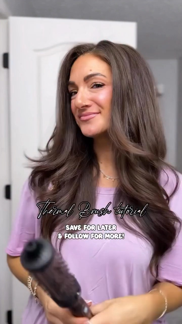 Comment BRUSH for the link 👏 currently ON SALE! This thermal brush truly is a time saver on busy days, especially when you need a quick refresh 👌 #thermalbrush #hairrefresh #hairtool #hairstyletutorial #hairreel