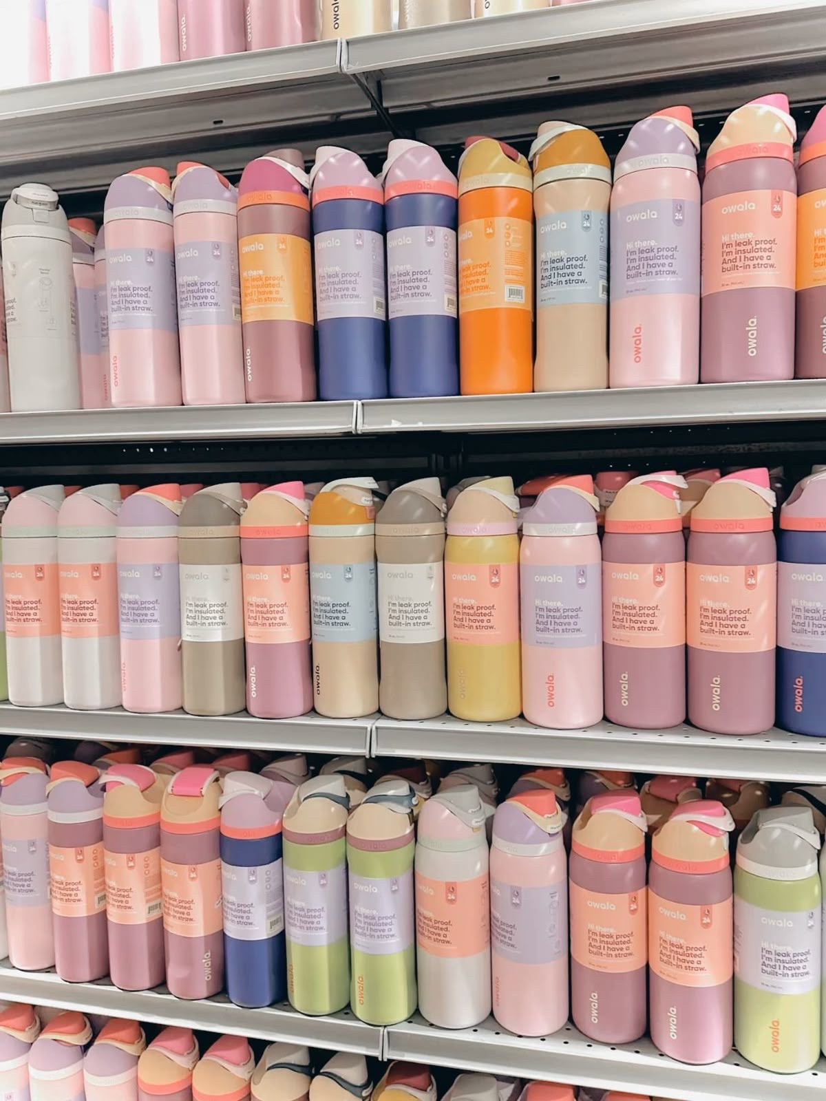 my favorite water bottle ever and the colors are so unbelievably cute!! It’s a super durable water bottle while also being aesthetically pleasing with all its pastel colours. It’s also the perfect gift. 

#LTKgiftguide #LTKstyletip #LTKtravel