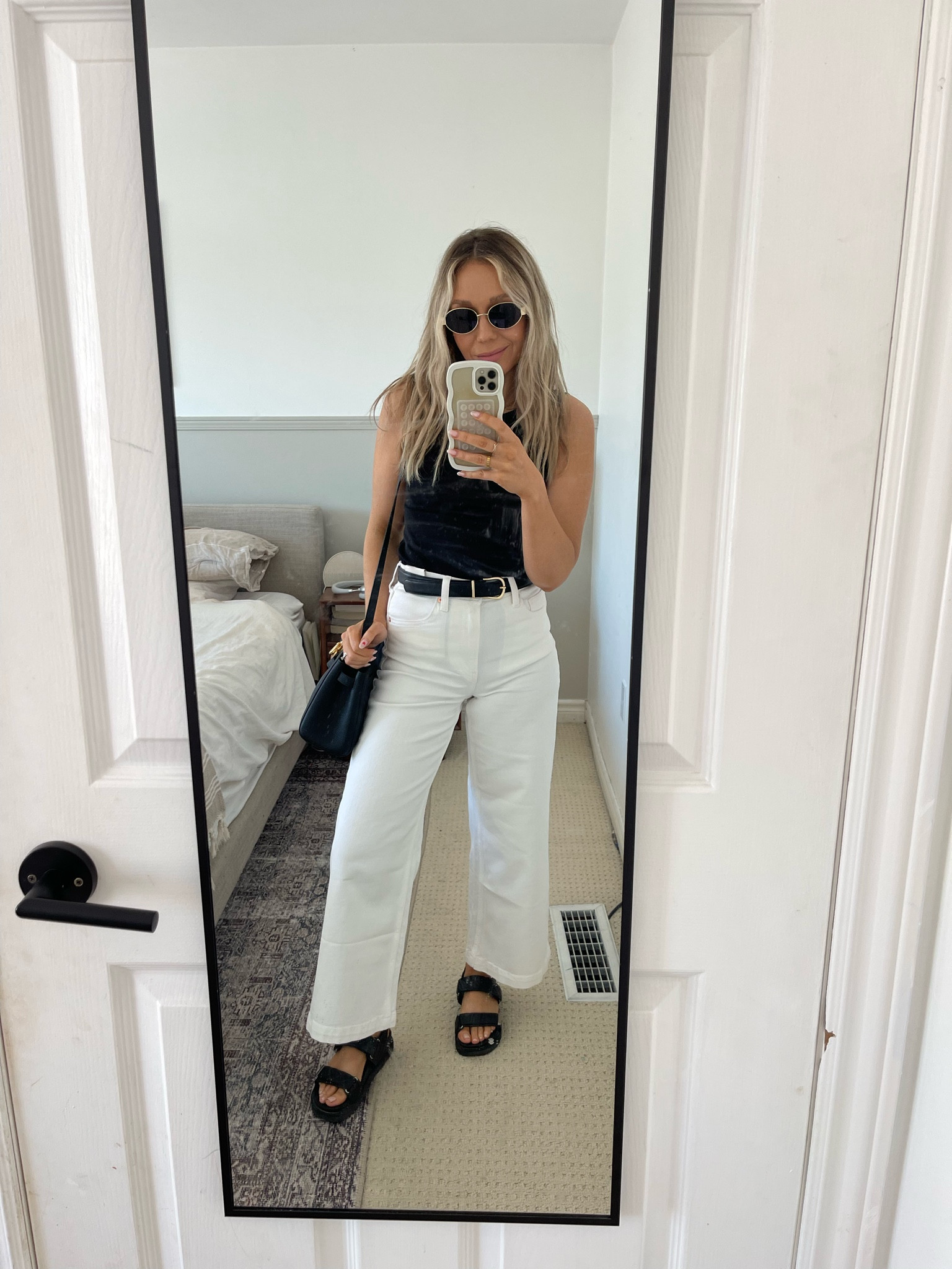 Shop these spring styles at Gap! Wide leg denim, classic styles and bright fleece! @gap #ad #gapcanada #howyouwear gap 