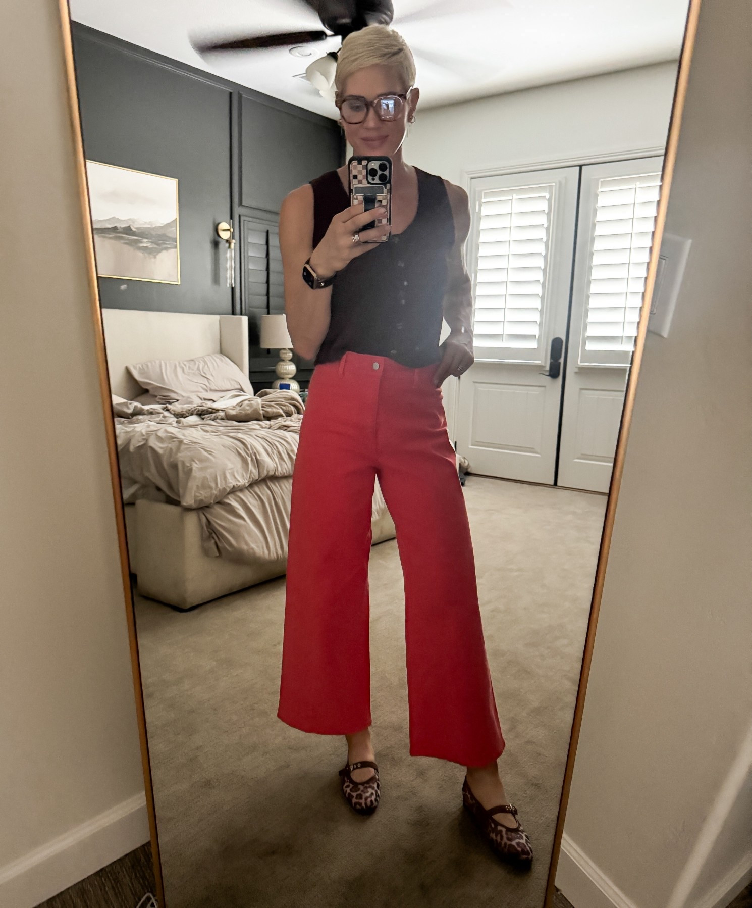 Vest: med (TTS) 
Pants: sz 8 (TTS) 
Shoes: sz 10 (TTS) 

#LTKStyleTip #LTKBeauty #LTKFindsUnder50