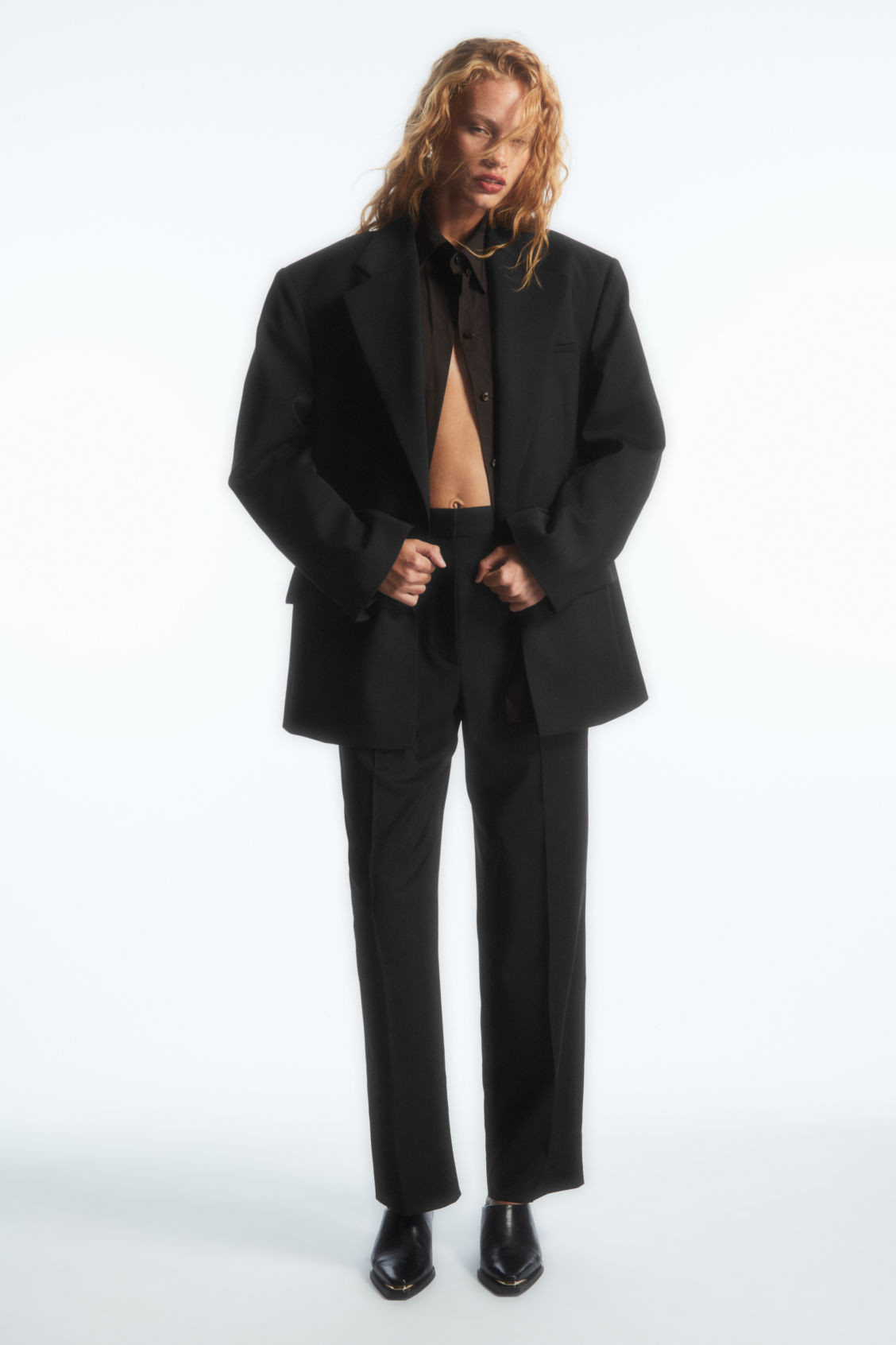 PANTALON FUSEAU TAILLE ÉLASTIQUÉE LAINE - NOIR - Trousers - COS | COS (EU)
