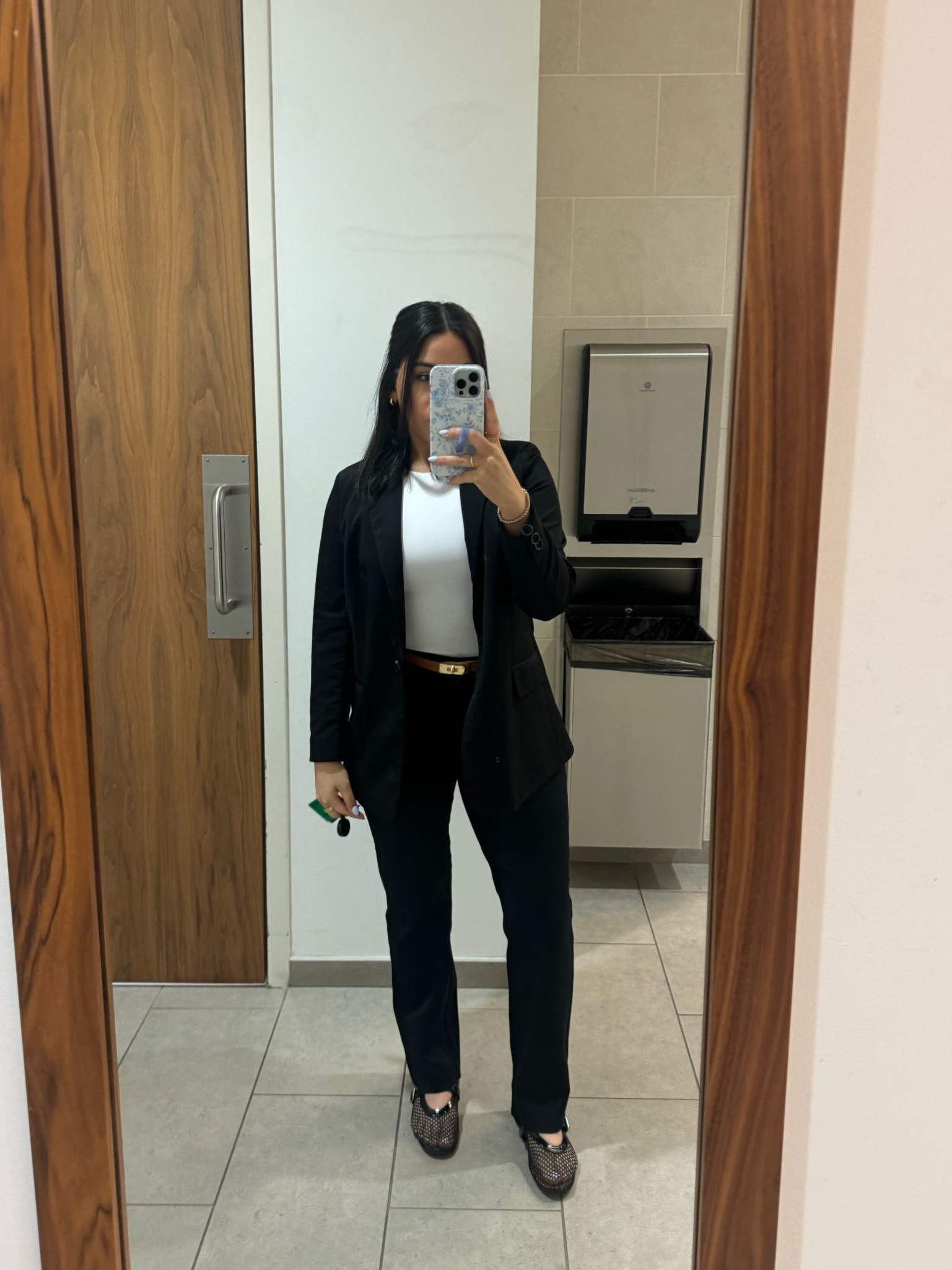 Workwear 
White bodysuit: small 
Black blazer: xs 
Black work pant: 2 
Black mesh flats: 6.5 
Tan belt 

#LTKFindsUnder100 #LTKStyleTip #LTKWorkwear
