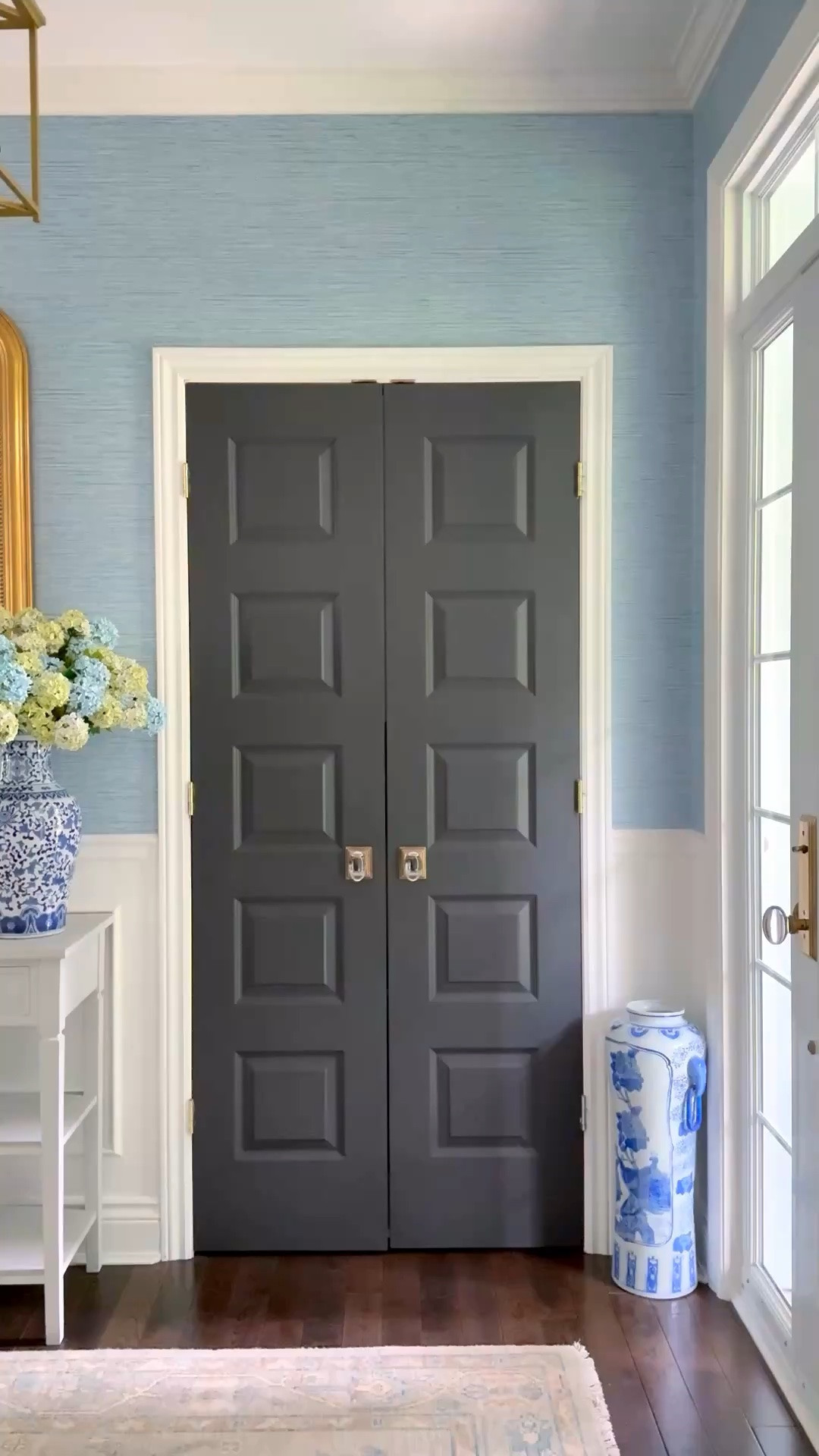 Summer styling details in our entryway! I finished up this space and added more blue and green layers and love it💙🩵💚

#LTKhome #LTKsummer #LTKstyletip