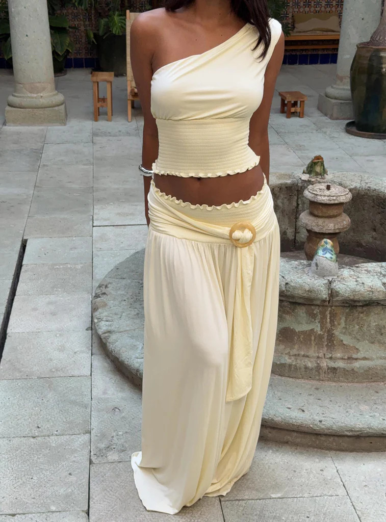 Full Orbit Shirred Maxi Skirt Cream | Princess Polly US