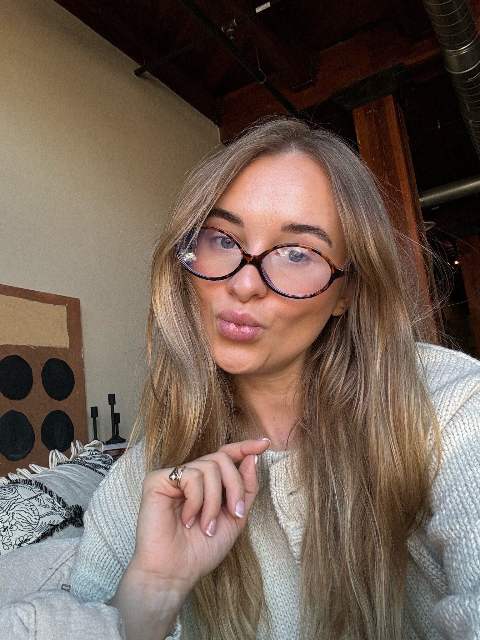 Mui Mui inspired glasses !! 

#LTKFindsUnder50 #LTKStyleTip