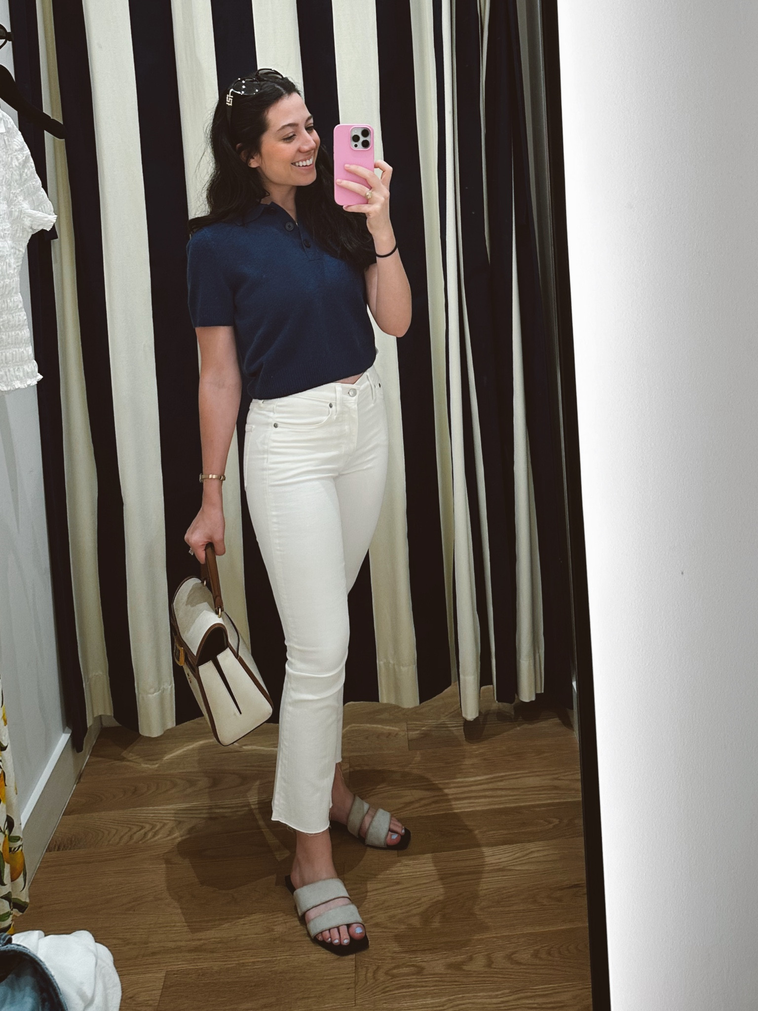 White crop flare jeans! Perfect for summer and they have the same pair on sale in ecru 

#LTKTravel #LTKWorkwear #LTKSaleAlert