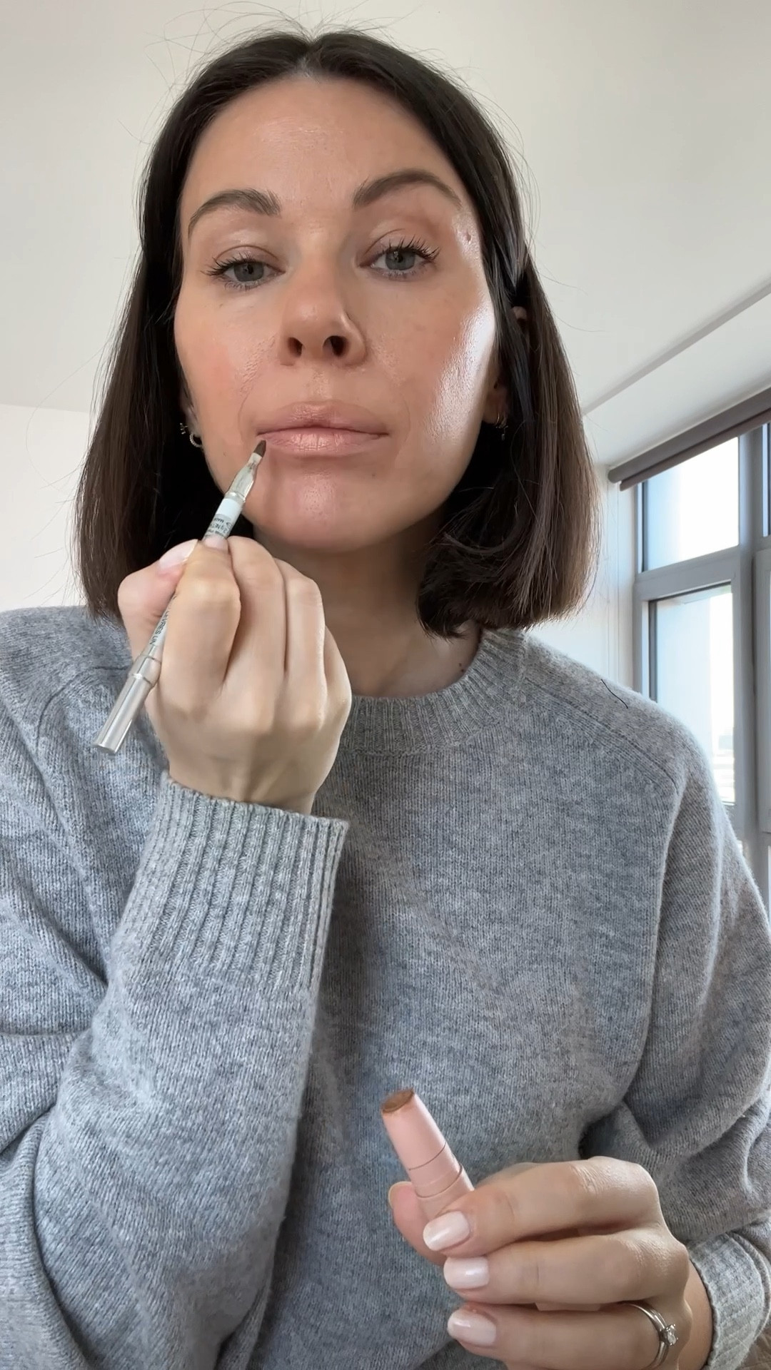 Glow make up:

Tom Ford stick
Sensai powder
Sensai mascara
Code8 lipstick
Clinique brow pencil
#glowmakeup #makeuptutorial #maternitymakeup

#LTKbeauty #LTKunder100