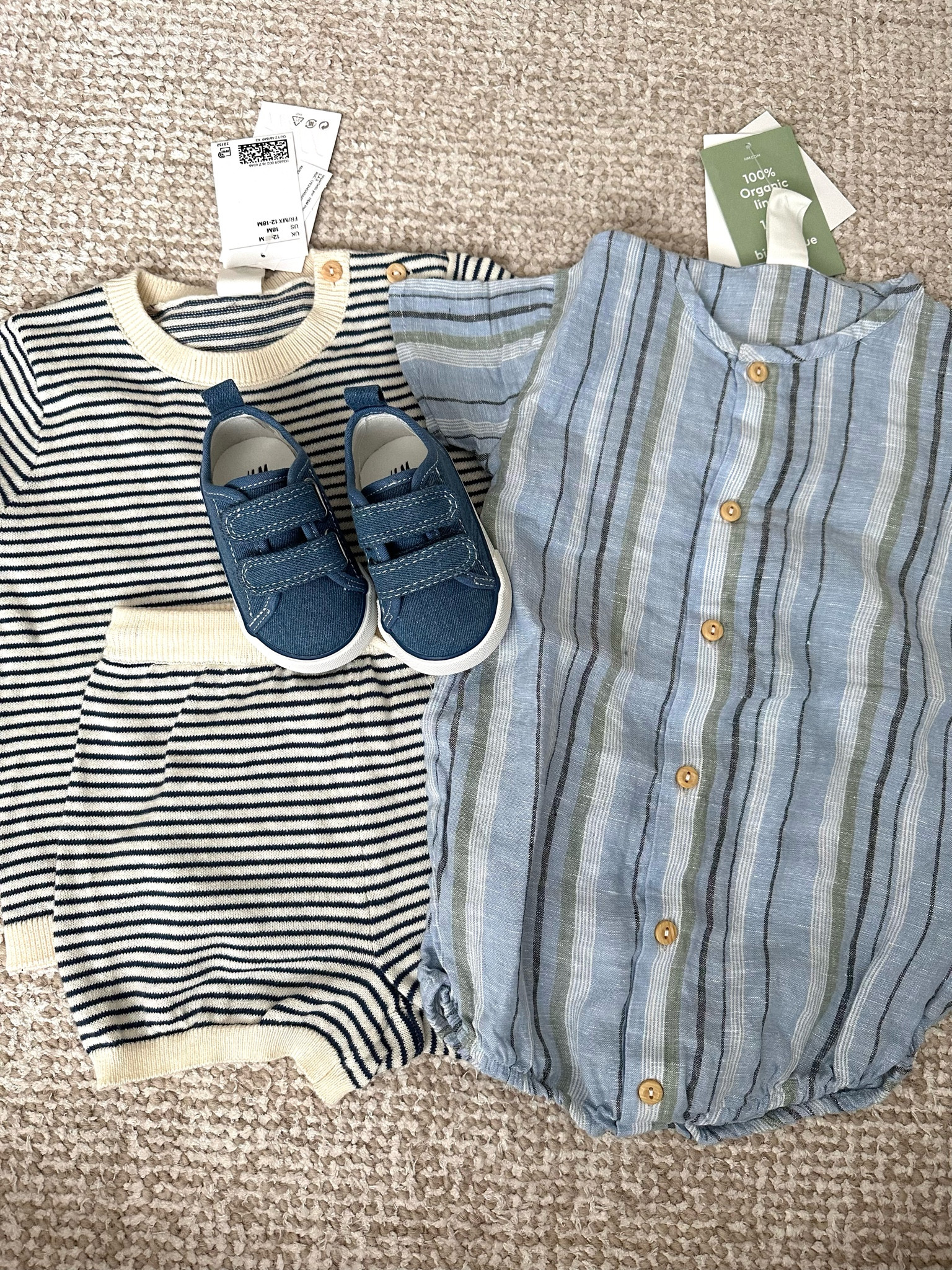 More H&M boy finds. 

Baby boy clothes, neutral boy clothes. 



#LTKbaby #LTKkids #LTKfamily