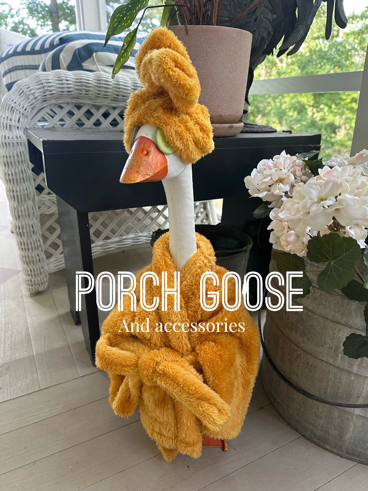 Porch goose 💫

#LTKSeasonal