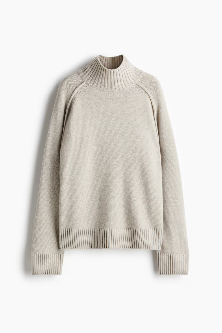 Cashmere-blend turtleneck jumper | H&M (UK, MY, IN, SG, PH, TW, HK)