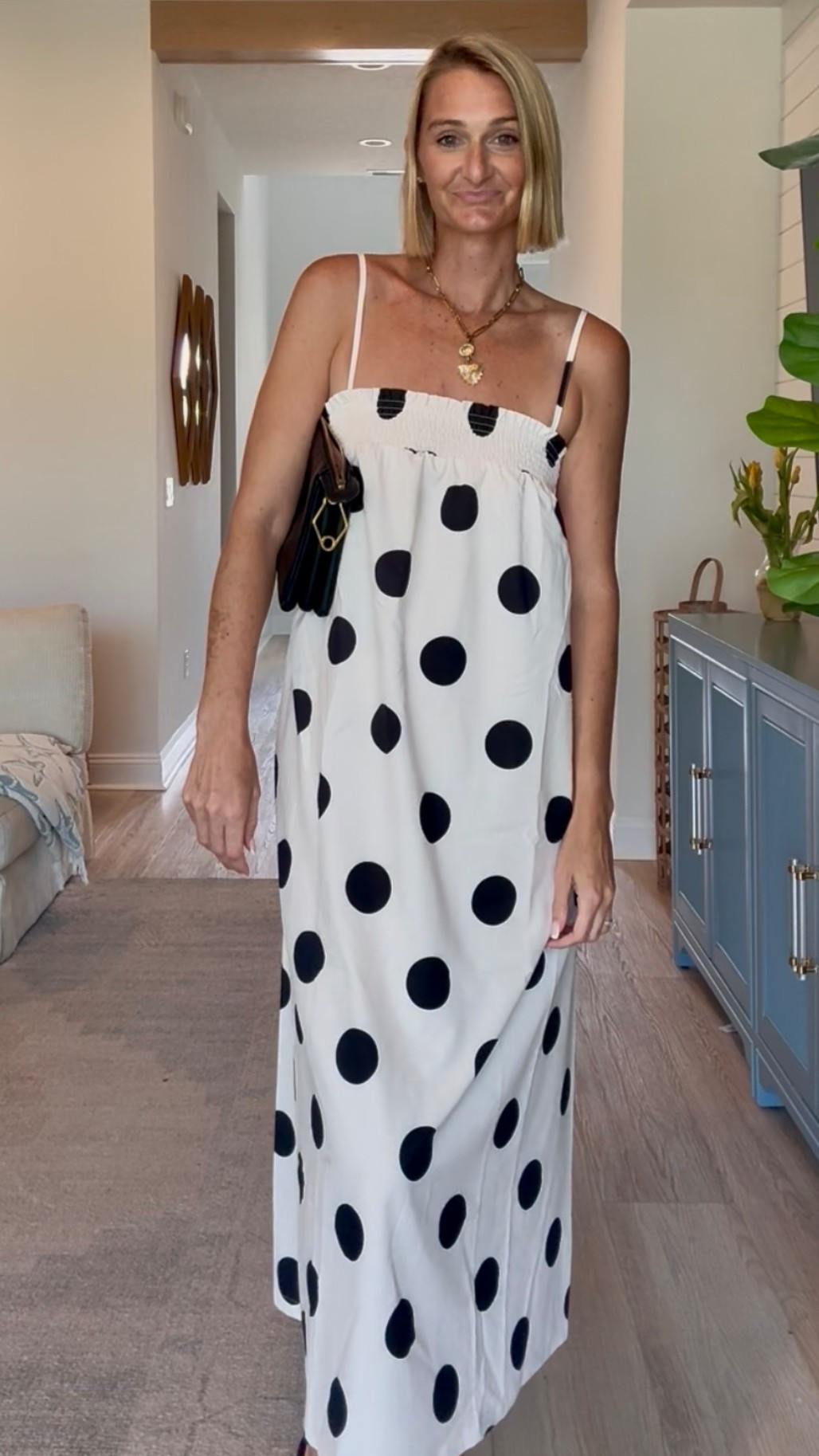 Love this maxi dress! Double lined, adjustable straps and pockets. Bump friendly 

#bumpfriendlydresses#maxidress#summerdress



#LTKSeasonal #LTKBump