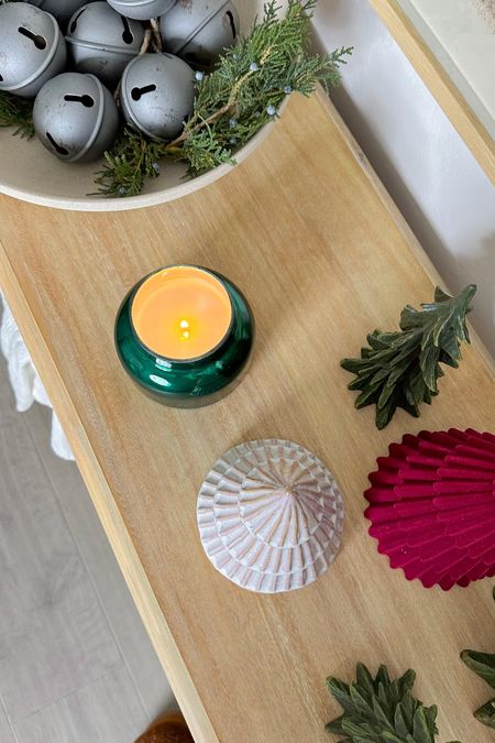 Christmas console table details✨ 
Decor linked on LTK @cassiechristopher
.
.
.

.
#christmasmood #christmaswish #momlife #christmasmagic #christmasfeels #momlife #christmasphoto #homedecor #consoletabledecor
.
.
.

.

Christmas Entryway Table | Christmas Decor | Holiday Decor | Home Decor | New Home | Christmas | Christmas Console Table | Christmas Table | Christmas Decor Ideas

#LTKSeasonal #LTKHoliday #LTKhome