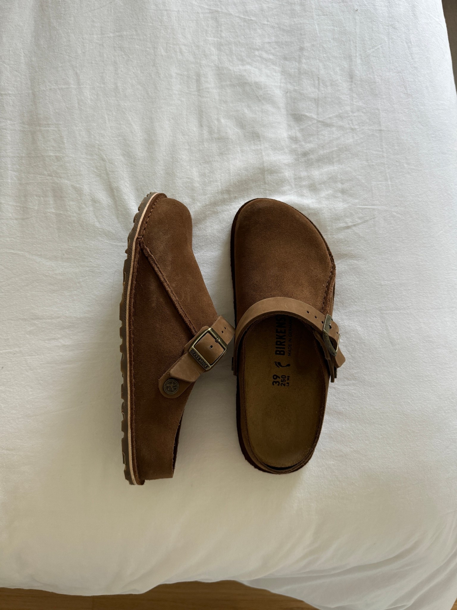 birkenstock lutry clog in dark tea 🤎 the perfect shoe for cozy winter days 

#LTKootd #LTKSeasonal #LTKdayinmylife