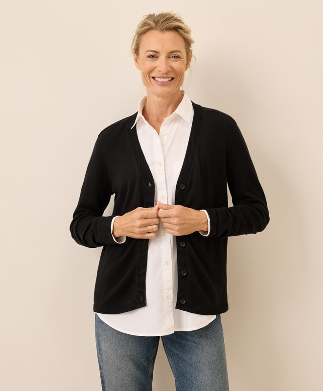 Women’s Classic Fine Knit V-neck Cardigan made with Organic Cotton | Pact | Pact Apparel