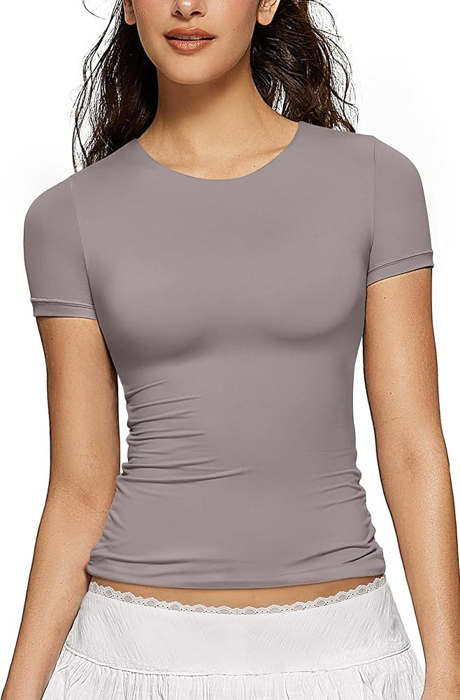 OEAK Womens Summer Short Sleeve Tops Crew Neck Double Lined T Shirts Basic Tees Slim Fit Shirts C... | Amazon (US)