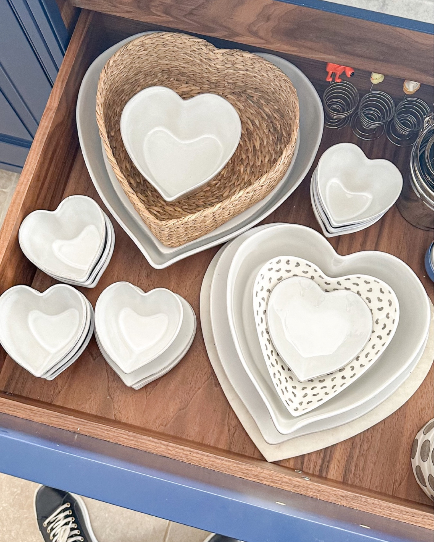 A drawer full of joy - perfect for you Valentines meal 🤍

#LTKhome #LTKGiftGuide #LTKSeasonal
