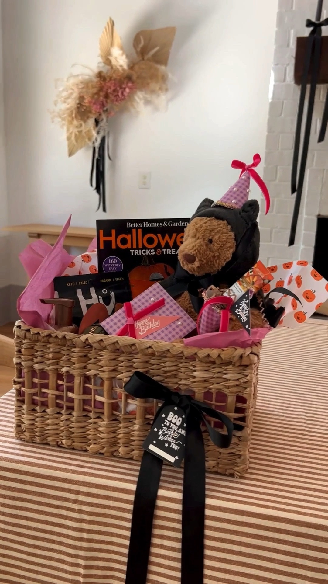 Birthday Boo Basket 🧸🍂✨

All printables available on my small shop www.threadmama.com and or Patreon!  Available in both “Birthday” or a generic “Halloween” printable options and are always hand drawn! 

Let me know if any questions!
❤️ Stacey 

#LTKHalloween #LTKGiftGuide #LTKHoliday