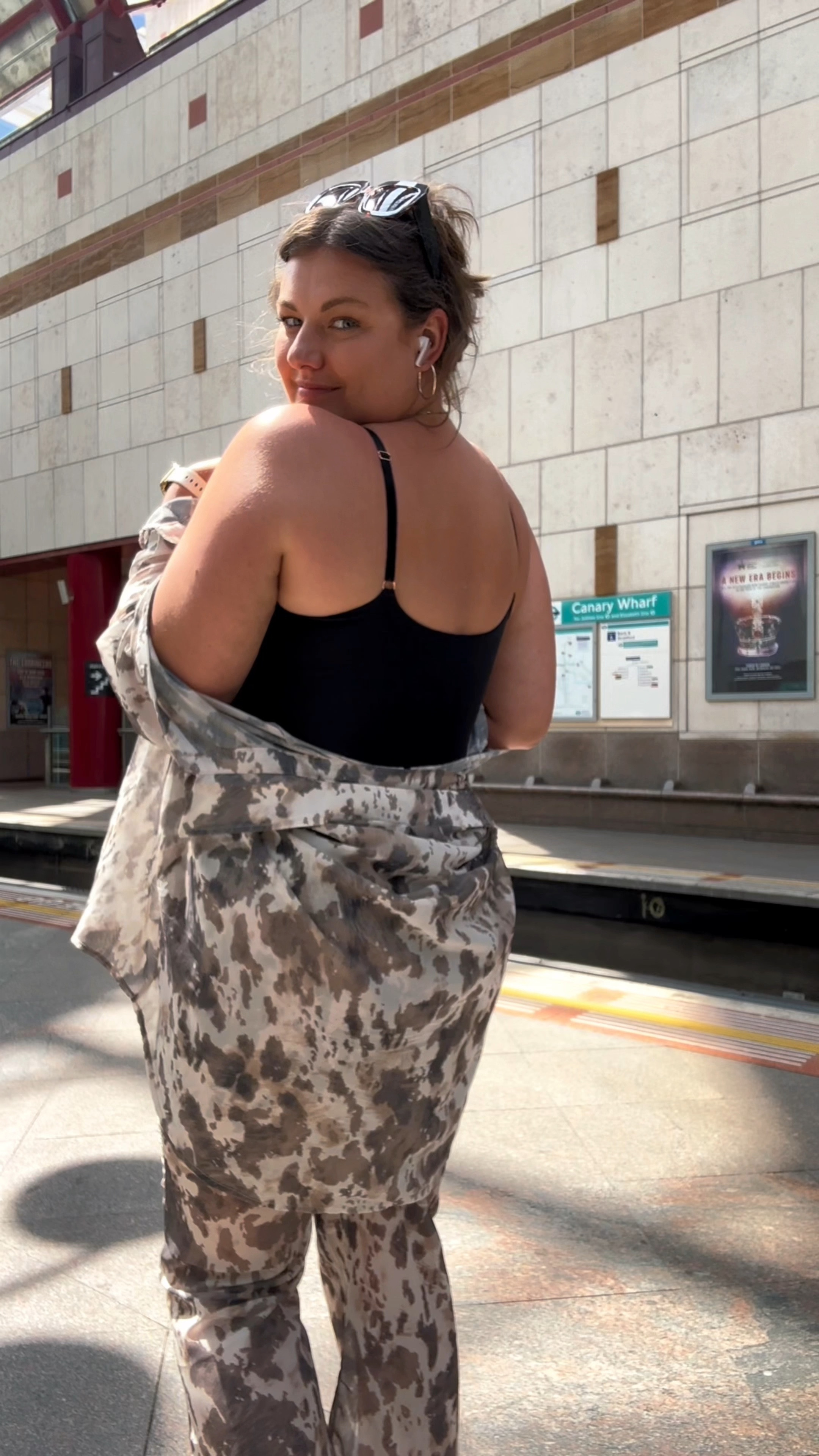 This co ord set is STUNNING 😍 the trousers do run small though - I have a size 18 and they JUST fit, so size up if you want a looser fit. 

The bodysuit is Pinsy & you can get a 10% discount with code ELISABETH10. It’s the sexiest (and comfiest) shapewear I’ve ever come across 💗

#LTKcurves #LTKunder100
