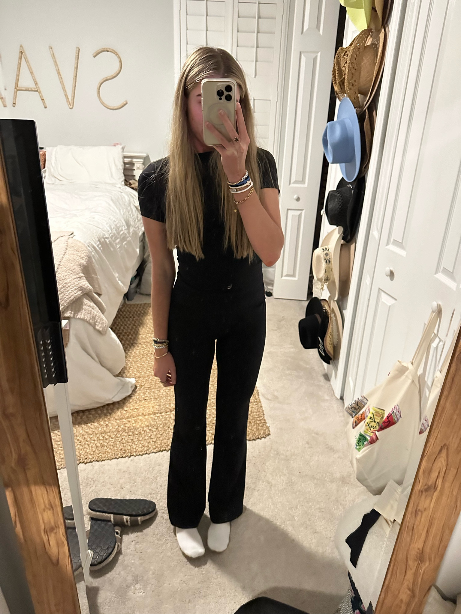 Trendy Queen Lounge Sets For Women 2 Piece Casual Y2K Outfits Short Sleeve Cropped Tops Fold Over Flare Pants Tracksuits

#LTKstyletip #LTKsalealert #LTKfindsunder50