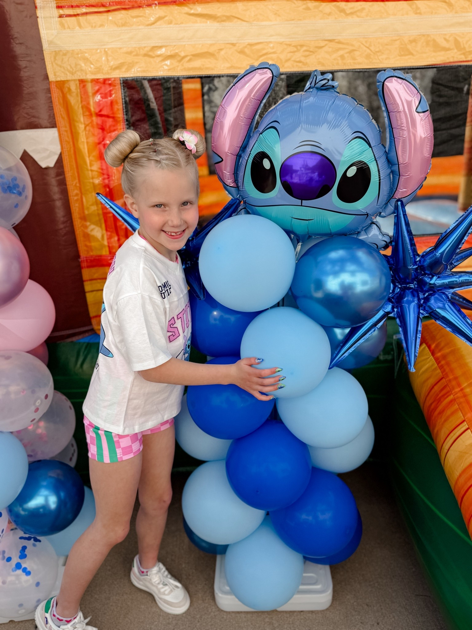 Shoes : @zarakids
Shirt: @zarakids
Shorts @littlewedgies