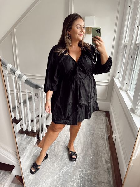 This oversized is low cut (recommend wearing a black bra). Wearing size XL. Use code CARALYN at checkout with Dolce Glow. 

#LTKMidsize #LTKStyleTip #LTKSeasonal