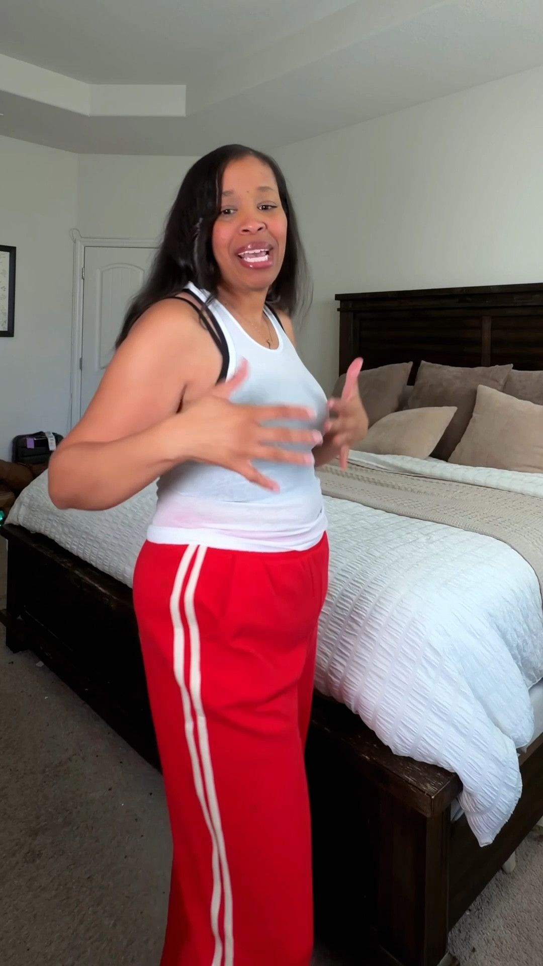 90s vibe workout outfit

#LTKActive #LTKOver40 #LTKMidsize