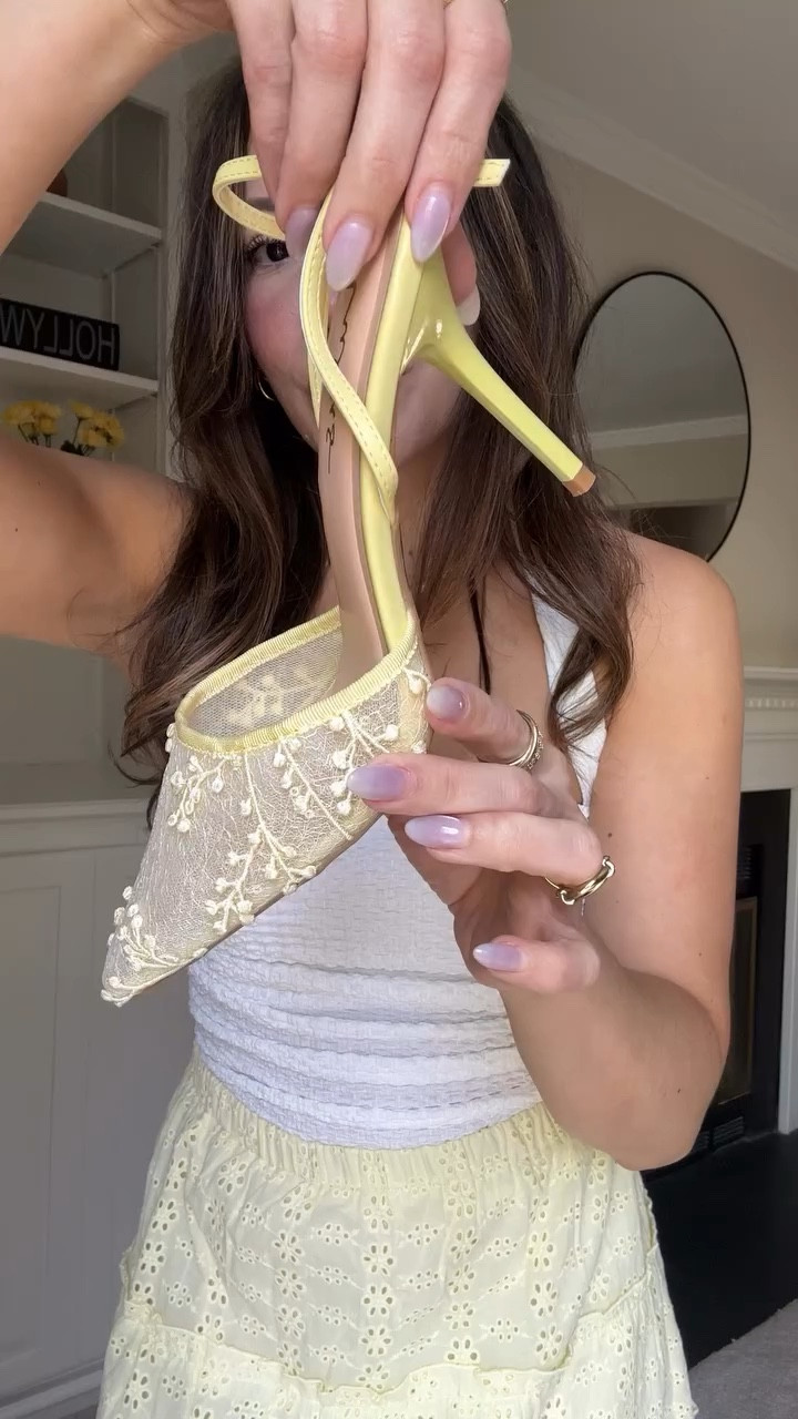 POV: you found the perfect soft spring outfit 🌼✨
Light, feminine, and effortless… and a moment to these yellow heels @lulus 

Would you wear this for brunch or a date? 💛

Comment “link” and I’ll send you the details ✨

#lulusambassador #springoutfits #feminineoutfits #outfitinspo #lovelulus yellow skirt, spring style, yellow trend, midi skirt, girly outfits,

#LTKootd #LTKSaleAlert #LTKgrwm