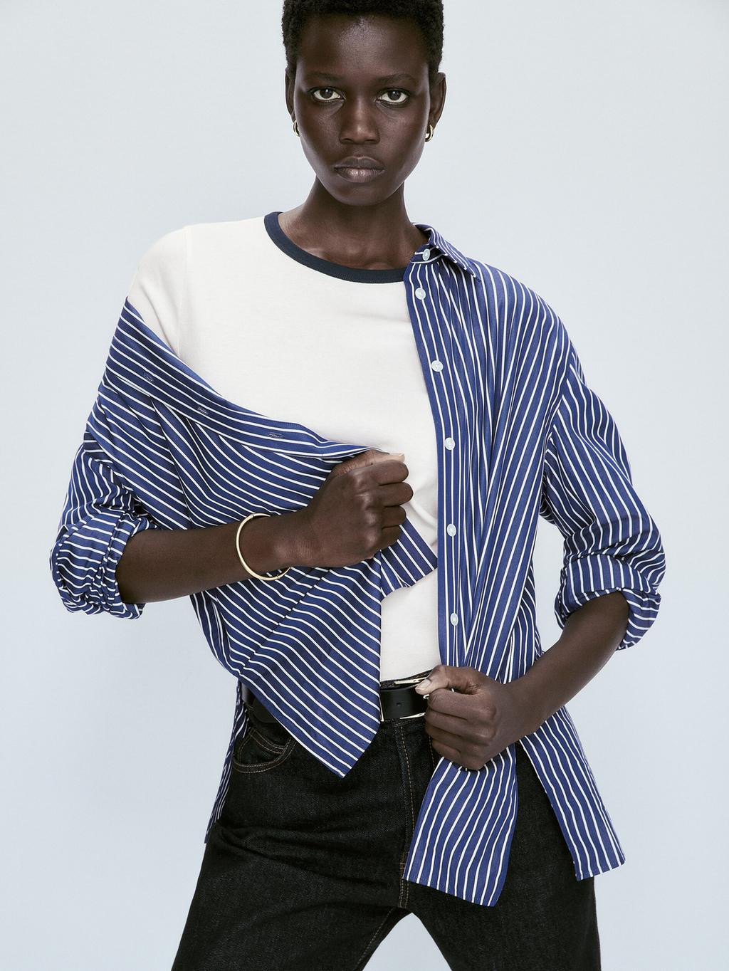 Short sleeve contrast T-shirt | Massimo Dutti US