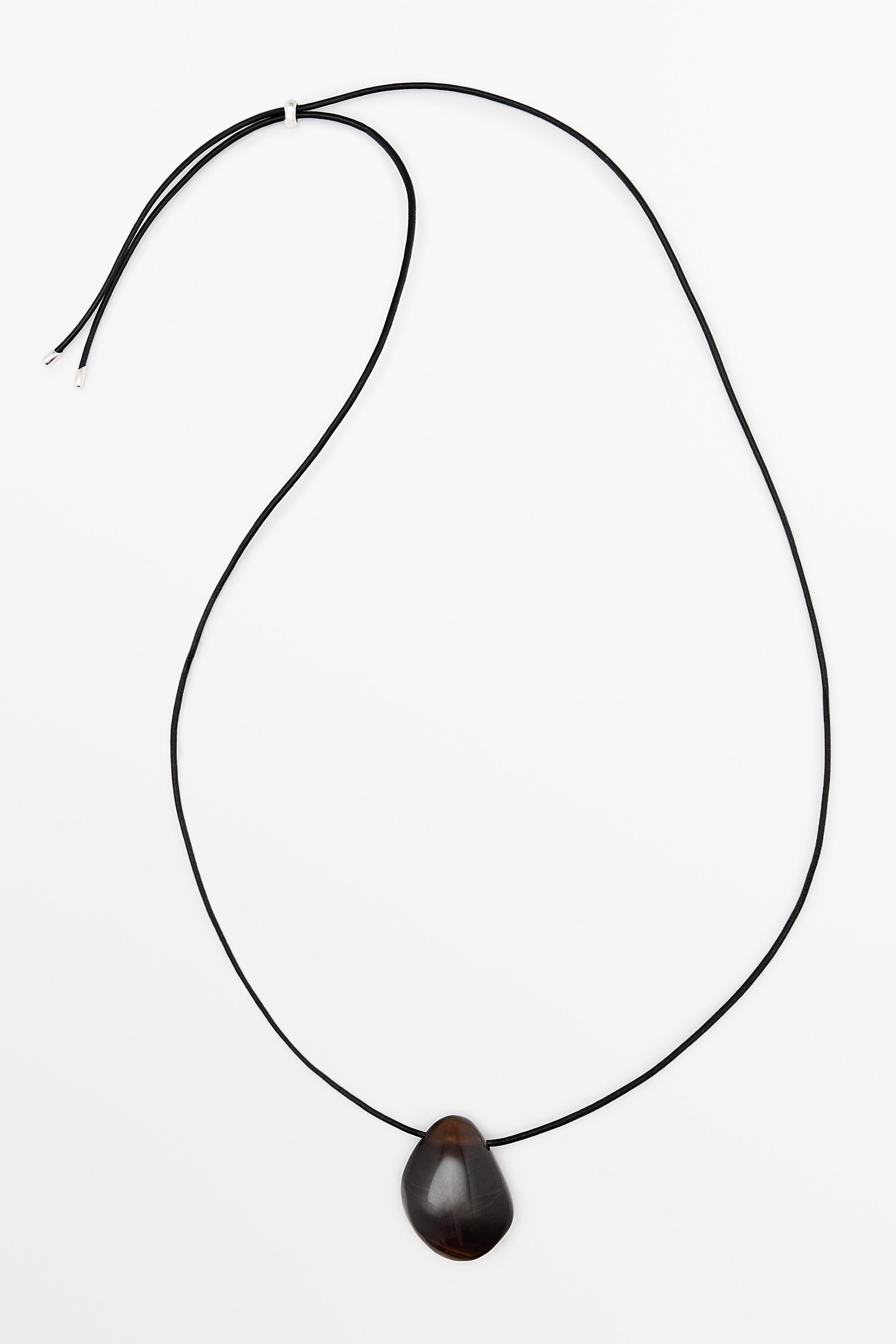 Stone pendant necklace | Massimo Dutti UK