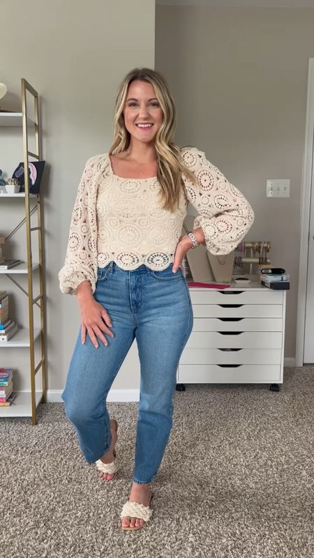 Pack with me for Europe - Part 4

Styling a good pair of jeans is so fun and easy! These can easily be dressed up or down, and will be perfect for what’s turning out to be a bit of a chilly/rainy trip across the pond! 😬

Many of these items are sold out so I’m linking up similar options for you. 😉

#LTKFindsUnder50 #LTKTravel #LTKFindsUnder100
