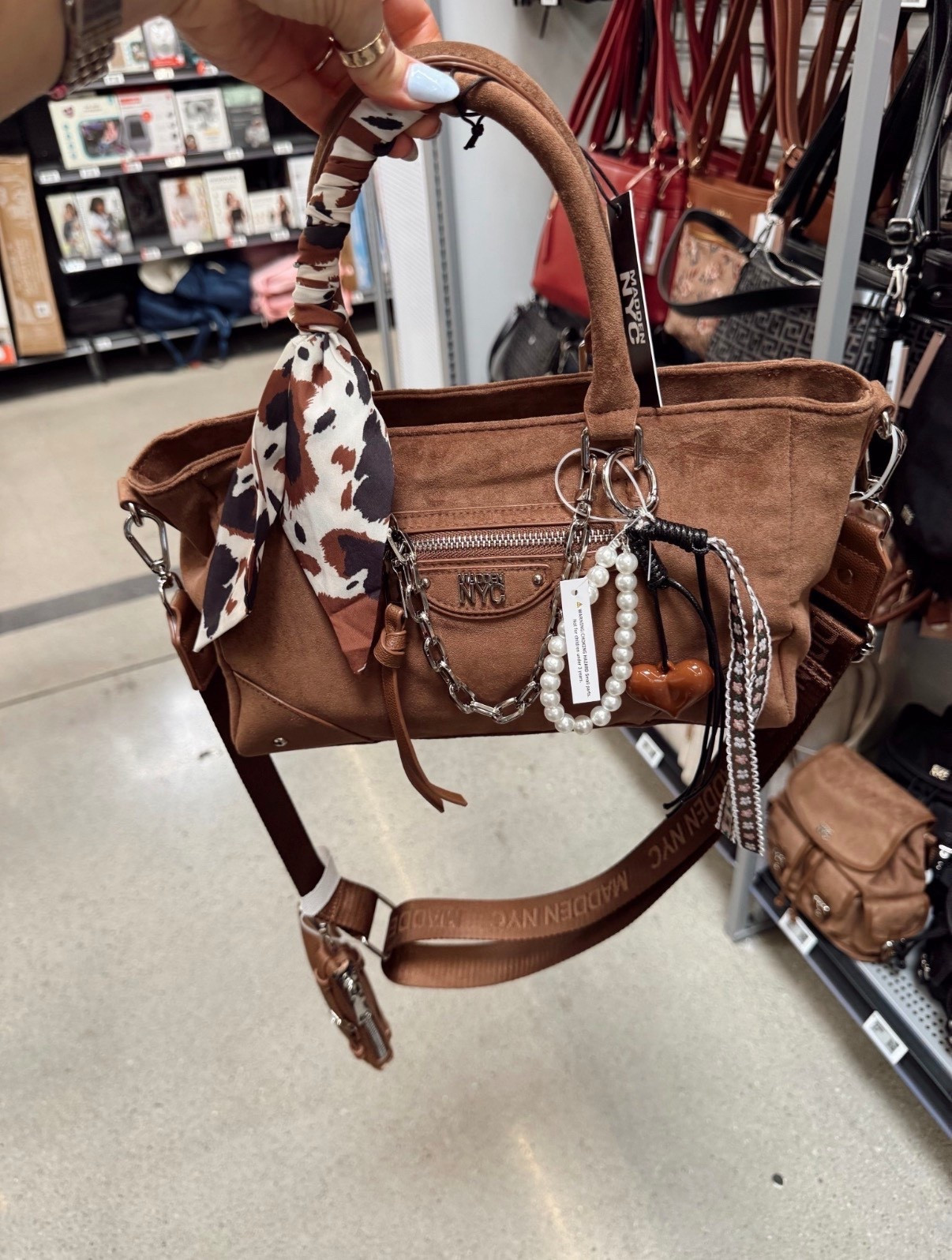 🤍 Designer inspired bag for wayyy less. The accessories and charms are soooo chic 

#LTKdayinmylife #LTKmorningroutine #LTKSpringSale